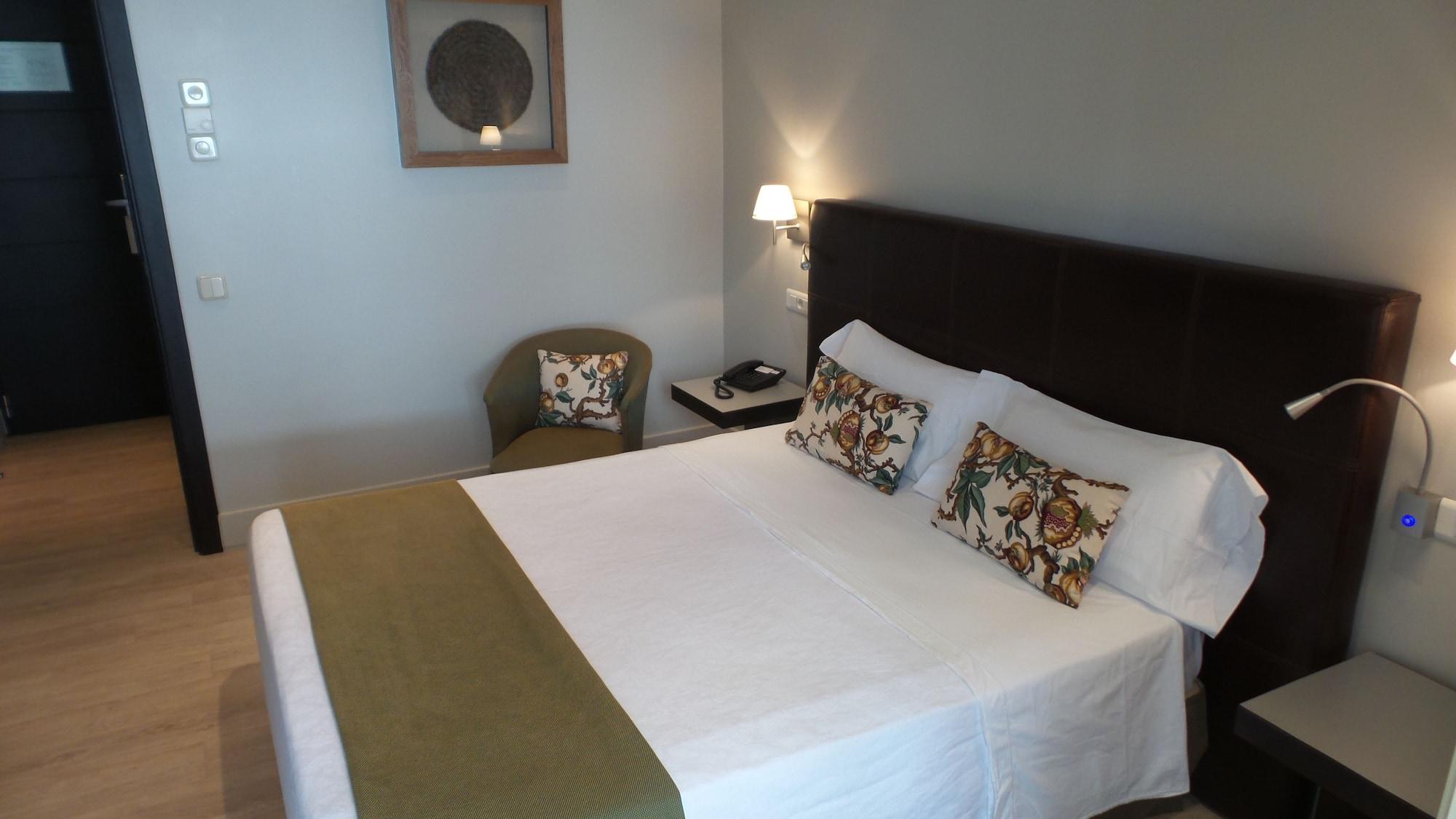 Hotel Moderno Puerta Del Sol Madrid Buitenkant foto