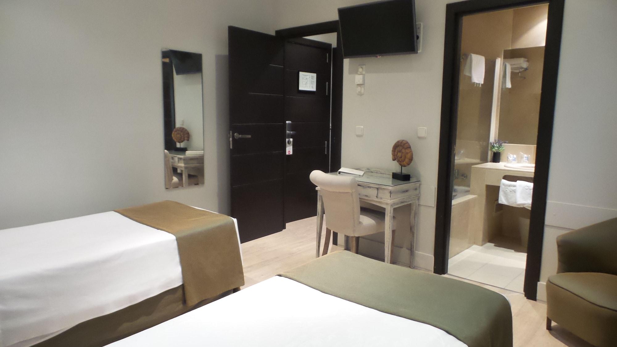 Hotel Moderno Puerta Del Sol Madrid Buitenkant foto