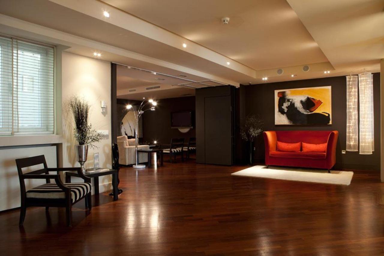 Hotel Moderno Puerta Del Sol Madrid Buitenkant foto